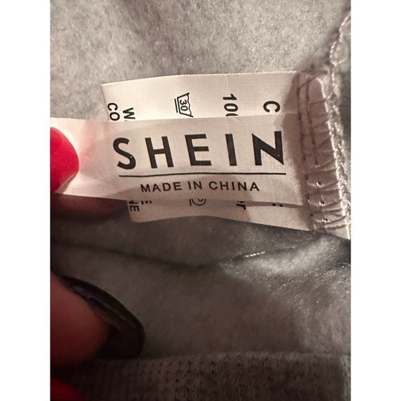 Atlanta Hoodie Size Large - Picture 4 of 5